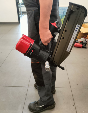 Gwoździarka taśmowa konstrukcyjna 4PRO 90-130mm
